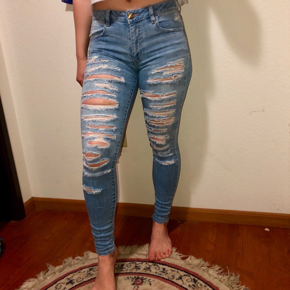 Distressed American Eagle Skinny Jeans